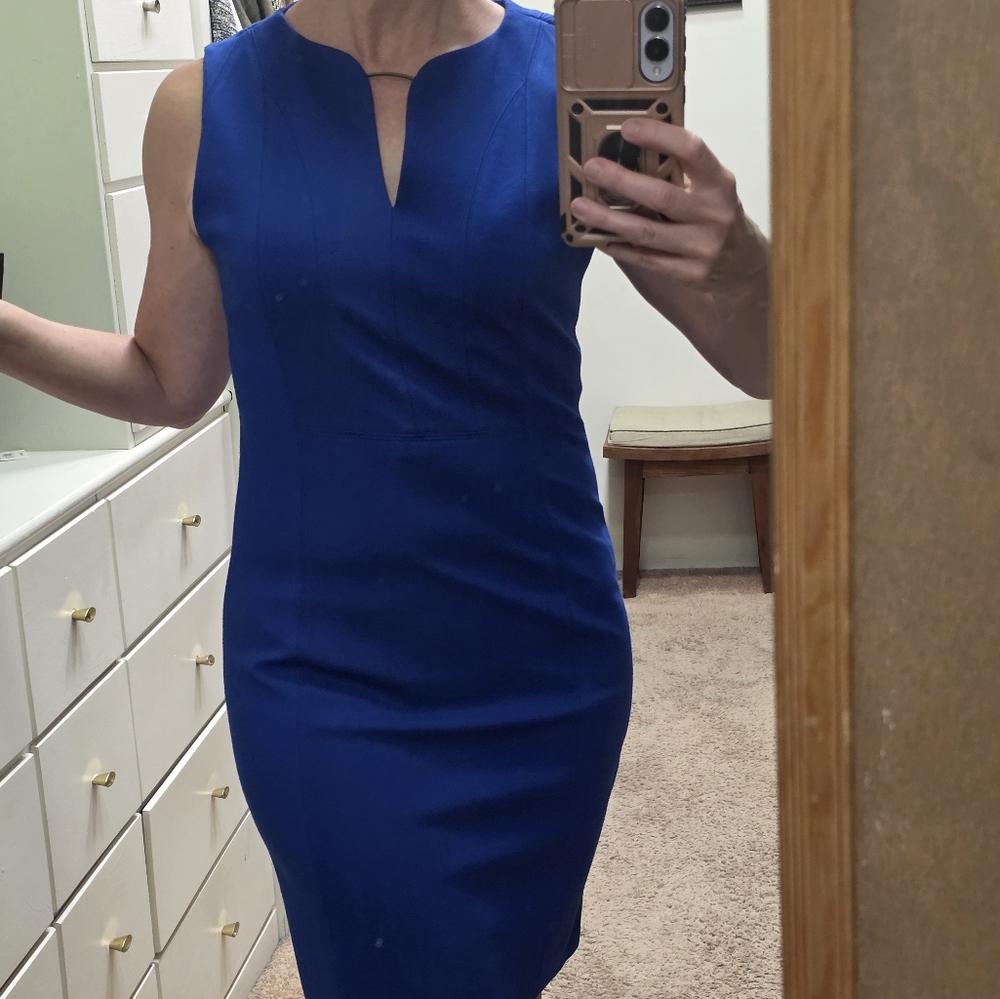 T Tahari Bodycon Sleeveless Blue Dress